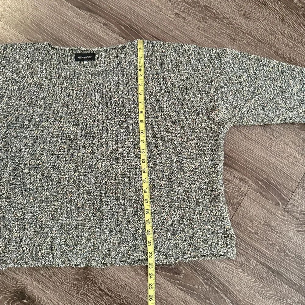 Eskandar One Size Textured Sweater - Picture 9 of 11